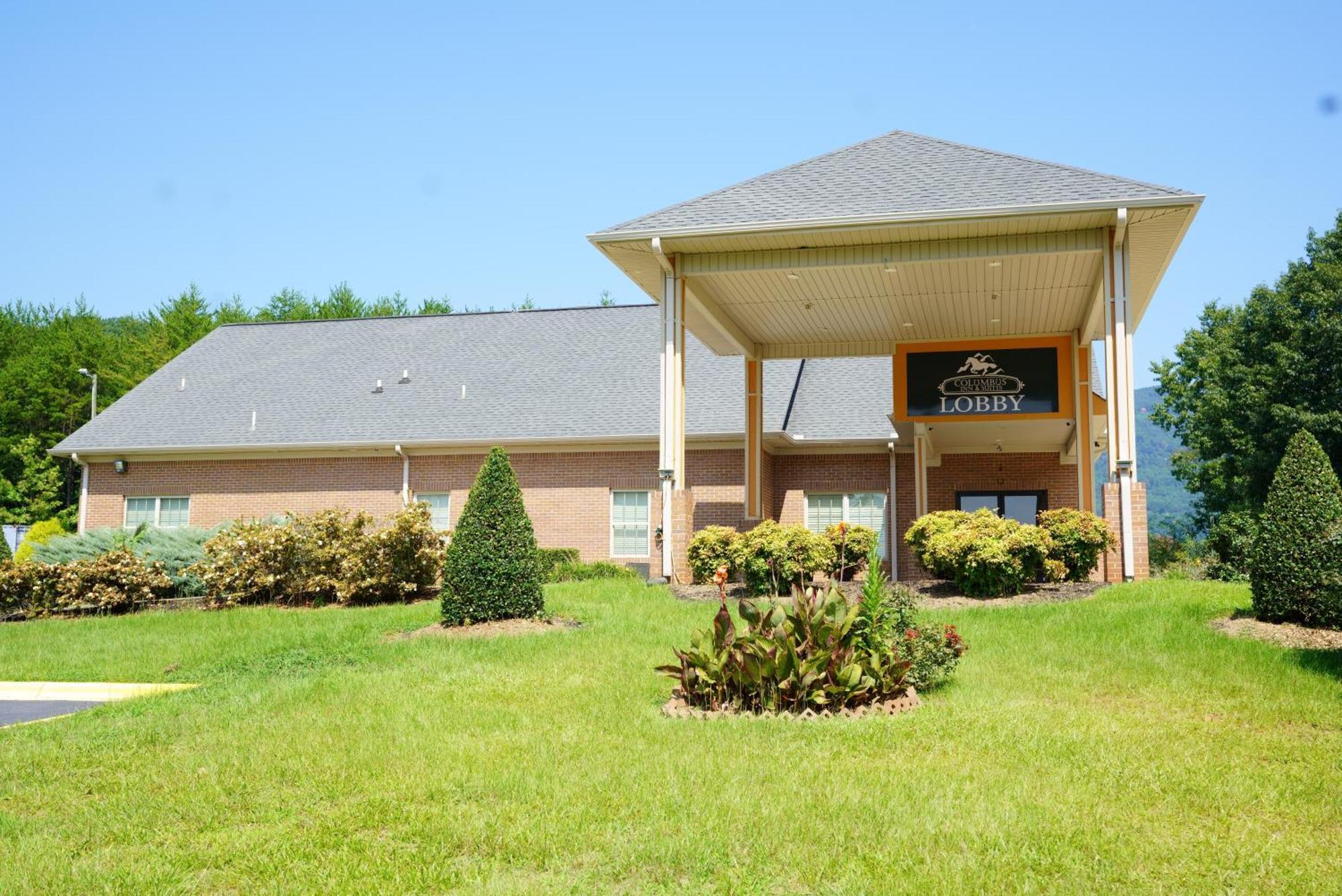 Columbus Inn And Suites Εξωτερικό φωτογραφία